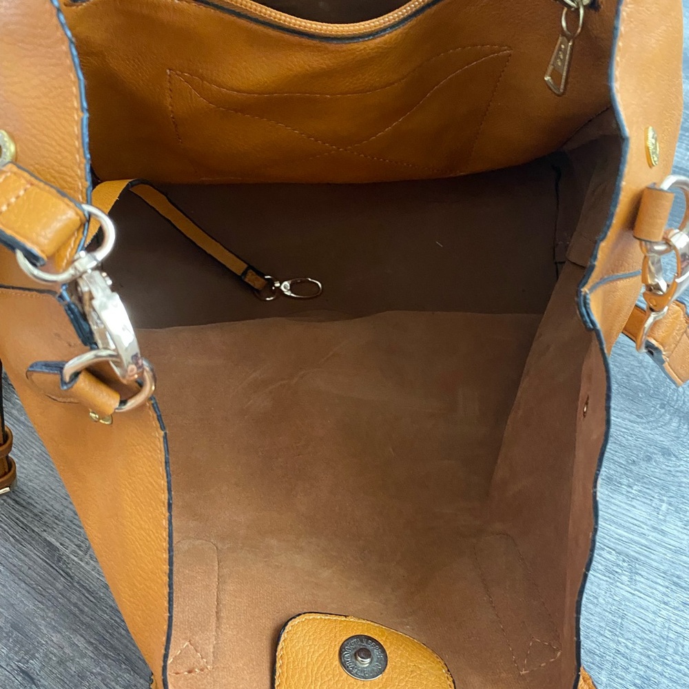 Browning Bag - Picture 2 of 6